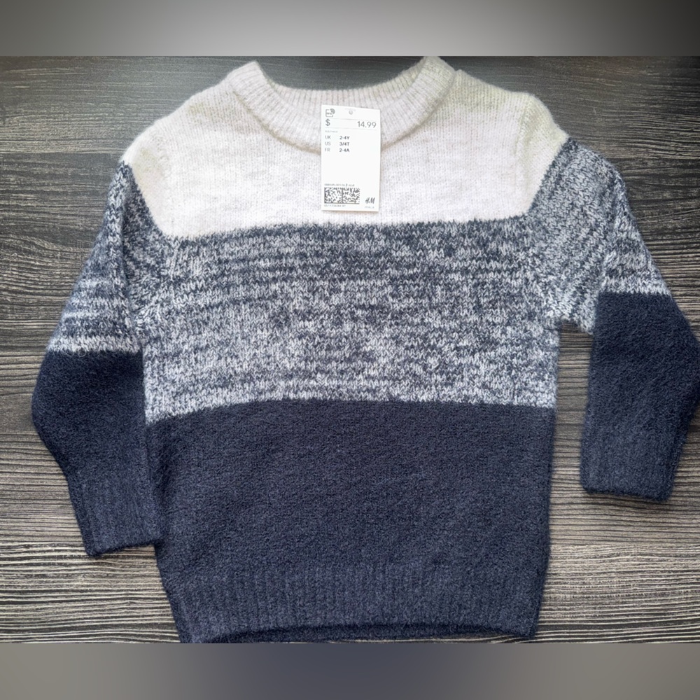 H&M kids's Cream and Gray Crewneck Sweater